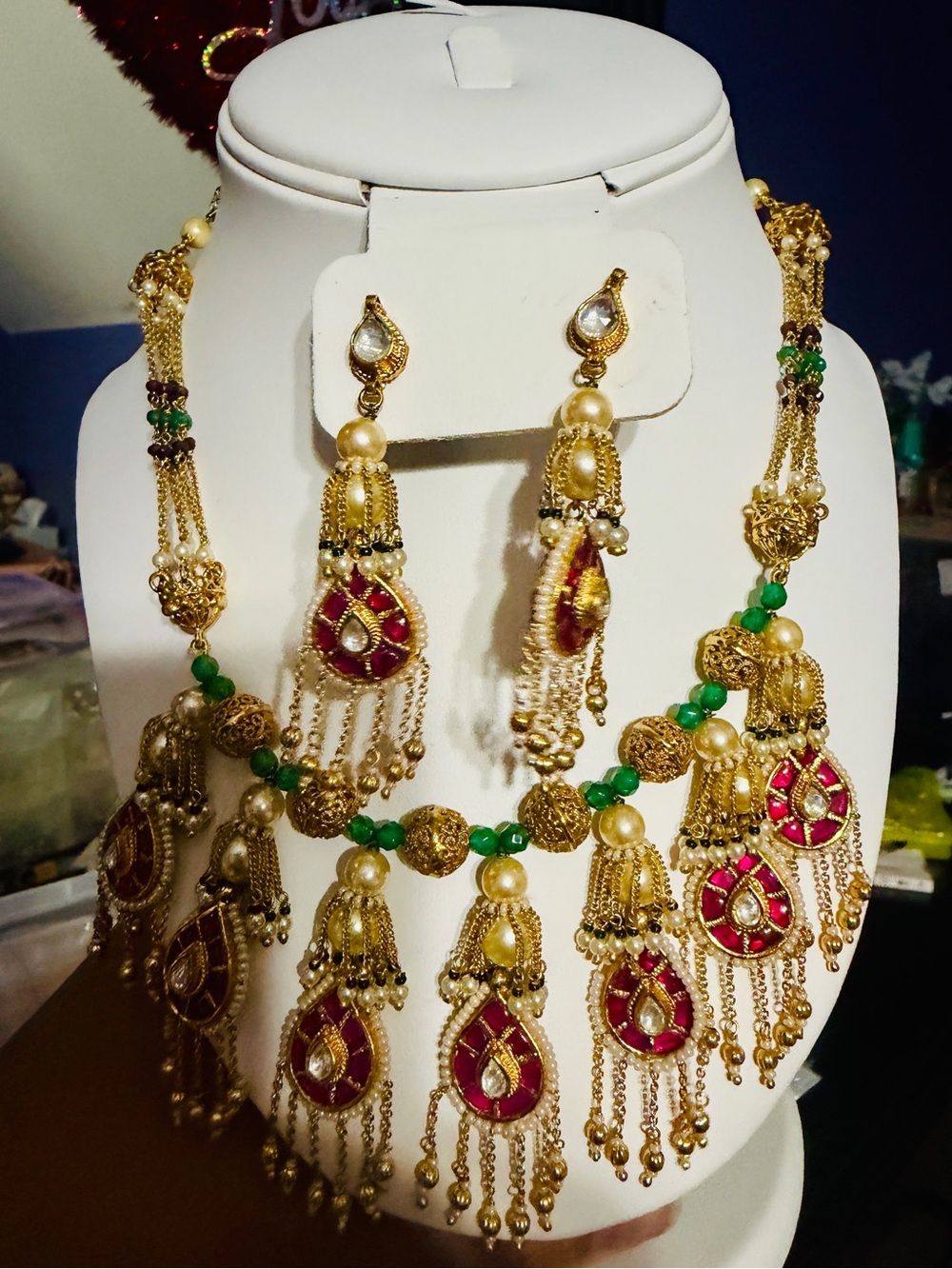 Traditional Gold-Tone and Pink Statement Necklace Set with Green Accents
